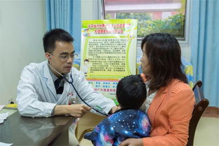 守護呼吸健康，共筑生命防線——我院成功舉辦世界肺炎日義診咨詢與健康教育活動
